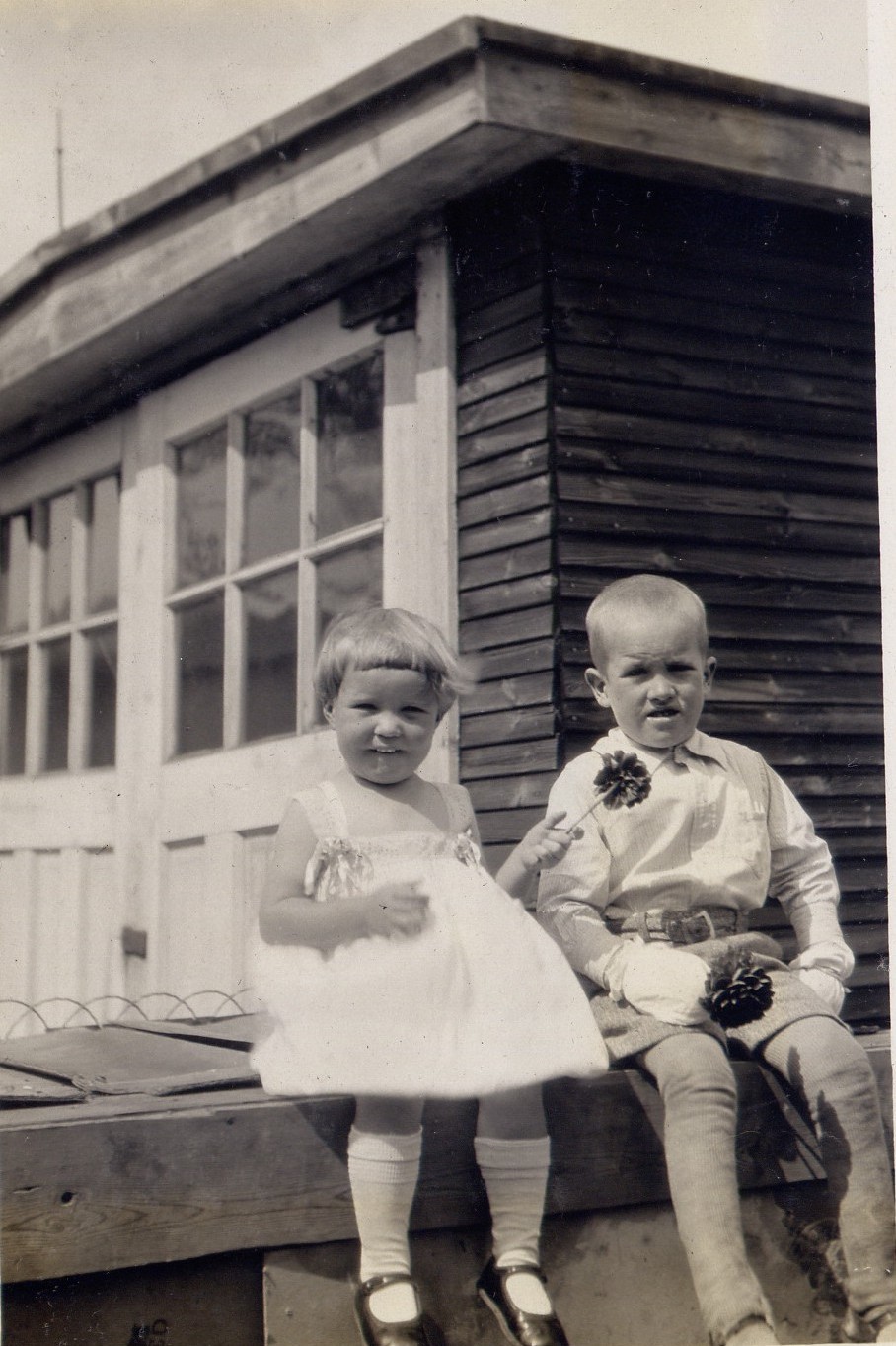 photo group - Eileen and Raymond McIntyre as kids.jpg