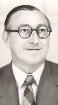photo indiv - Thomas Staynes 1913-1984.jpg
