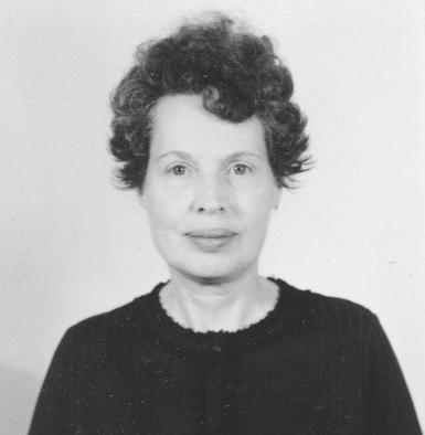 photo indiv - shelagh stott nee heddle - jul 21 1966 - victoria.jpg